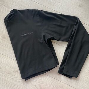 Alphalete crop top long sleeve